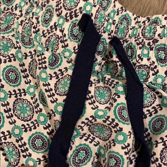 JOIE 100% silk patterned drawstring shorts!!! - Picture 4 of 5